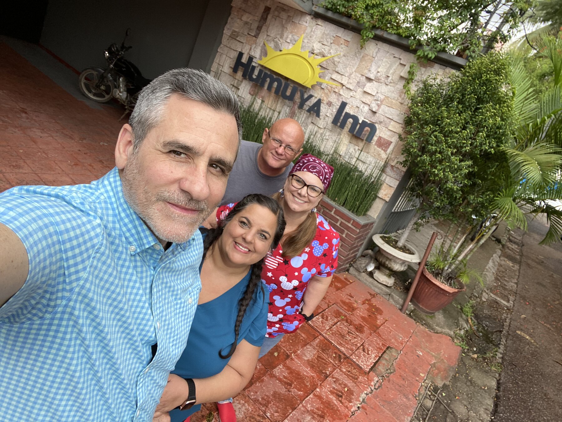 Living Stones Missions team members in Honduras