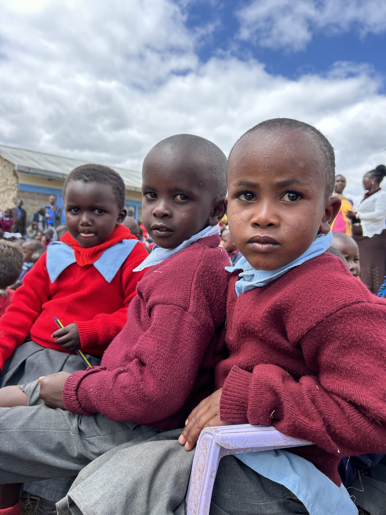 Children gathered during the Kenya 2024 mission
